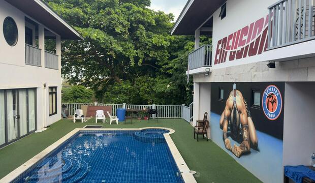 Laura Barić presents her artistic research on martial arts